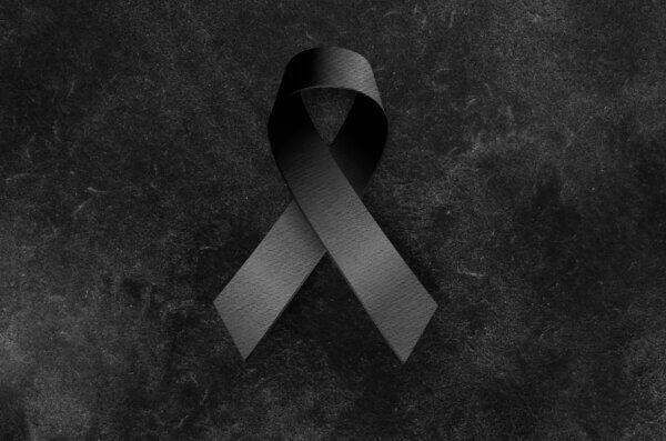 black ribbon